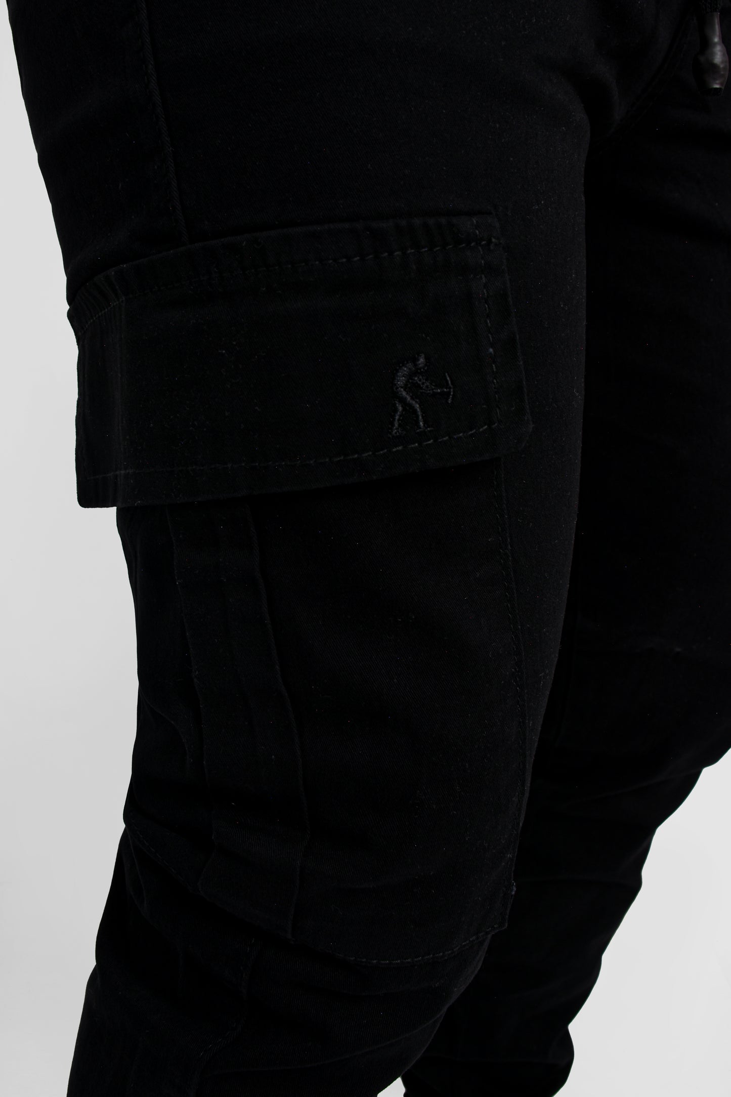 JOGGER CABALLERO NEGRO - REF 40008
